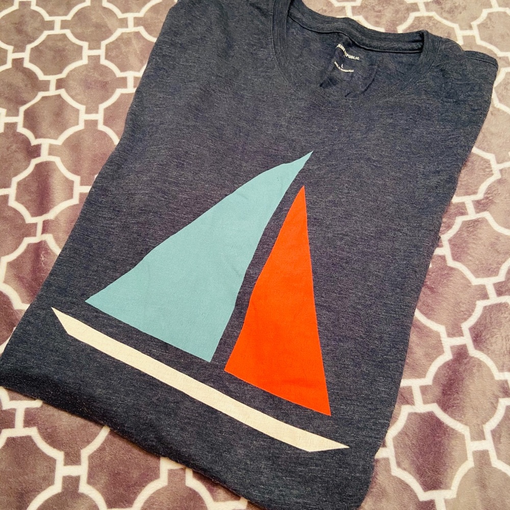 Banana Republic Tee